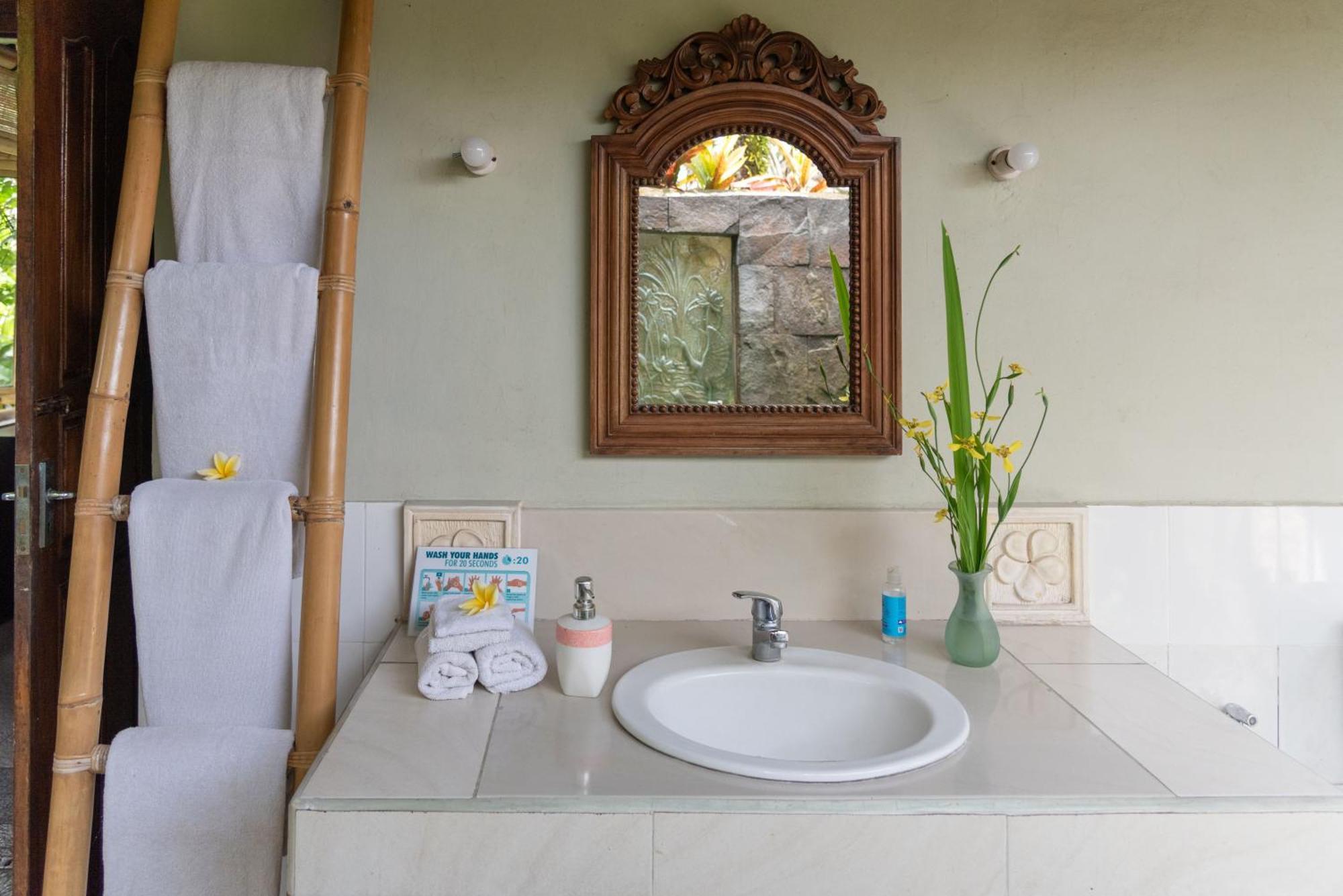 Bali Firefly Bnb Убуд Номер фото